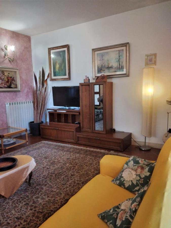 فندق La Casa Degli Oleandri روما المظهر الخارجي الصورة